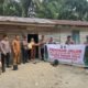 Program JALUR, Polsek Kepenuhan Sasar Warga Pinggir Sungai Rokan, Bagikan Sembako dan Cek Kesehatan Gratis
